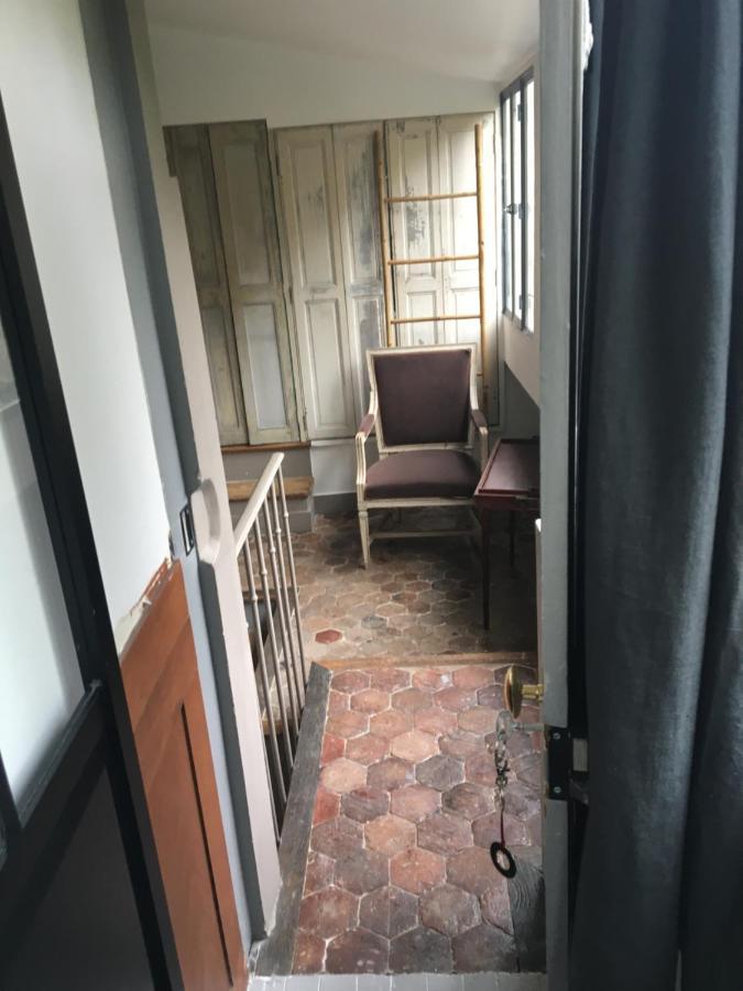 Le 66 Acomodação com café da manhã Paris Exterior foto